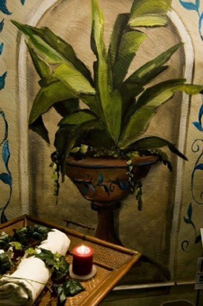 Julias Bed And Breakfast Hubbard Ngoại thất bức ảnh